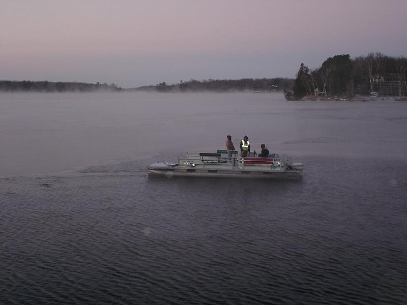 Breaking Ice 11-27-2007 001